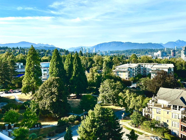 1103 - 280 Ross Drive