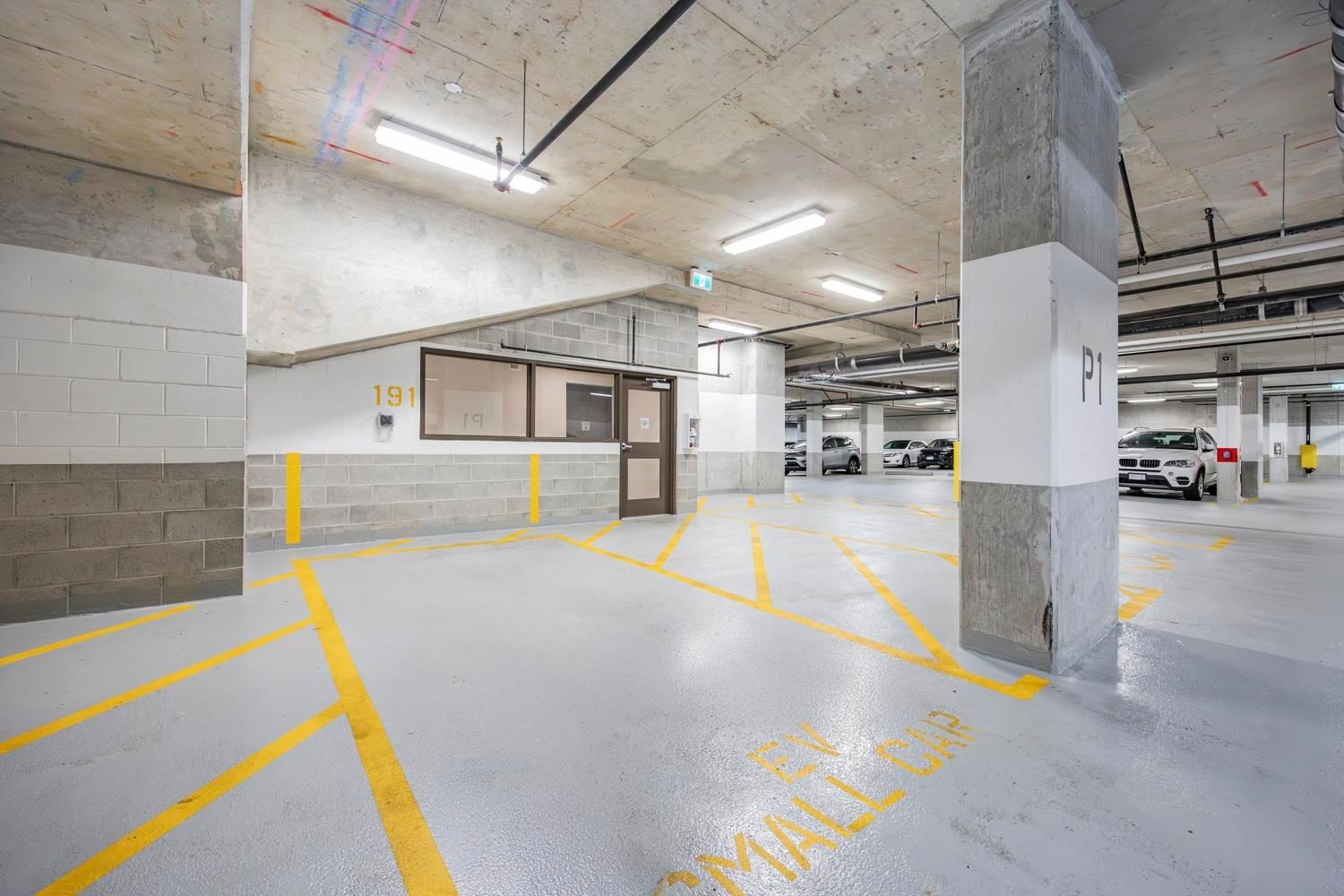 Listing Image 21