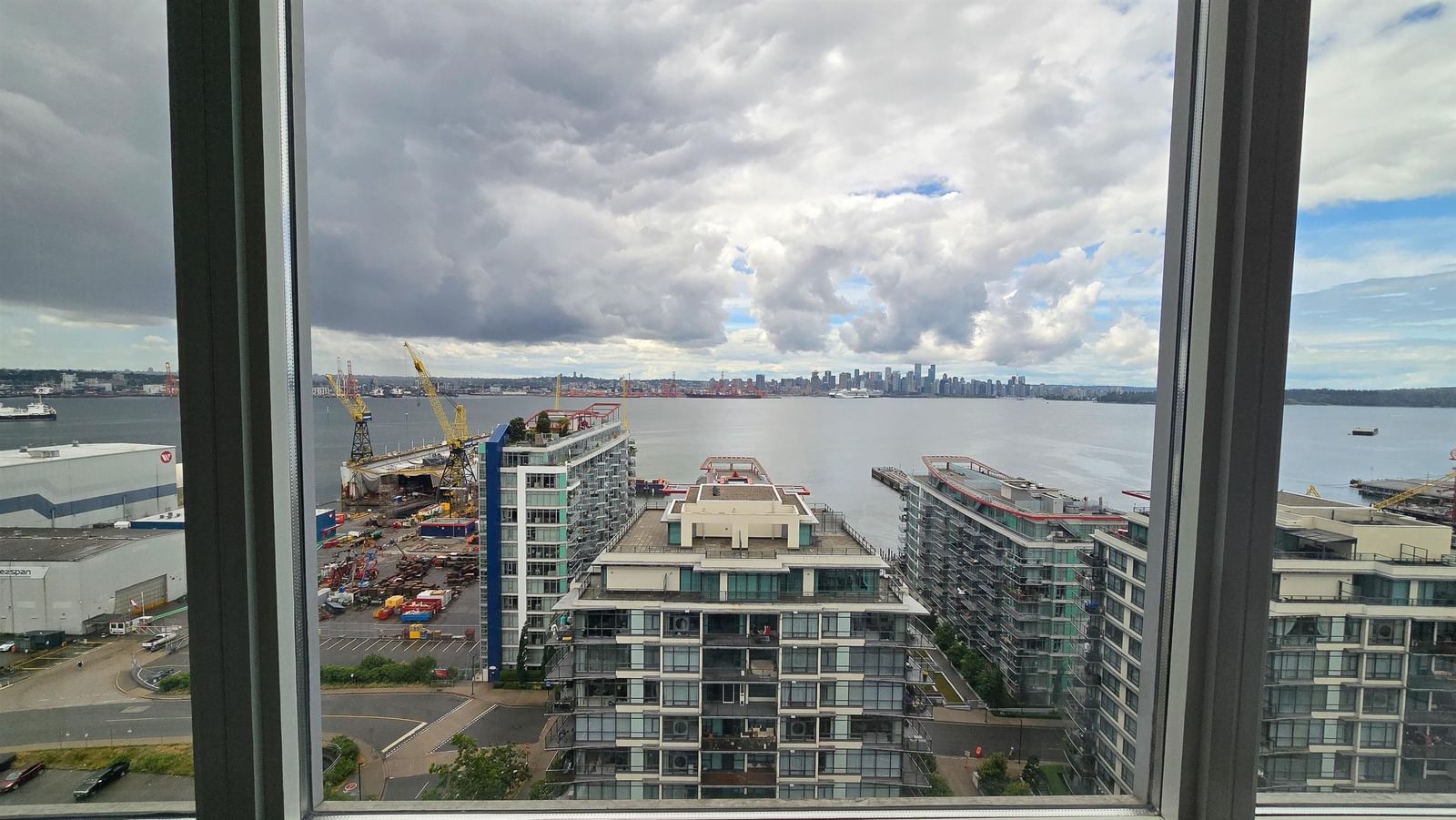 Listing Image 9