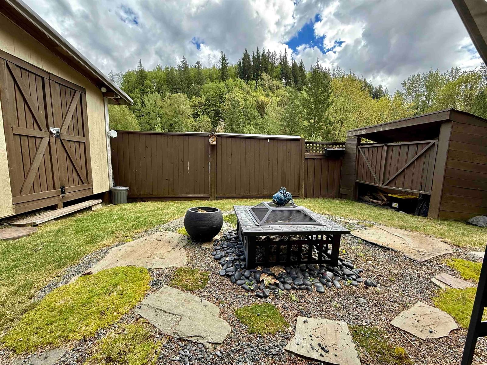 Listing Image 26