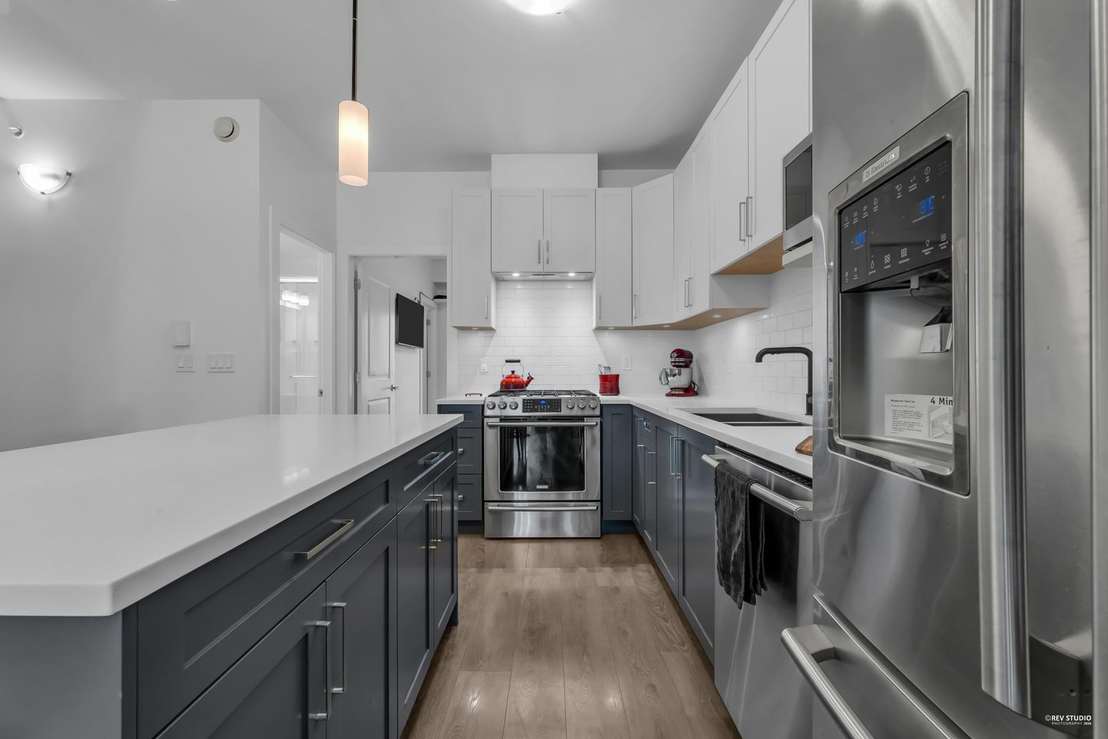 Listing Image 10