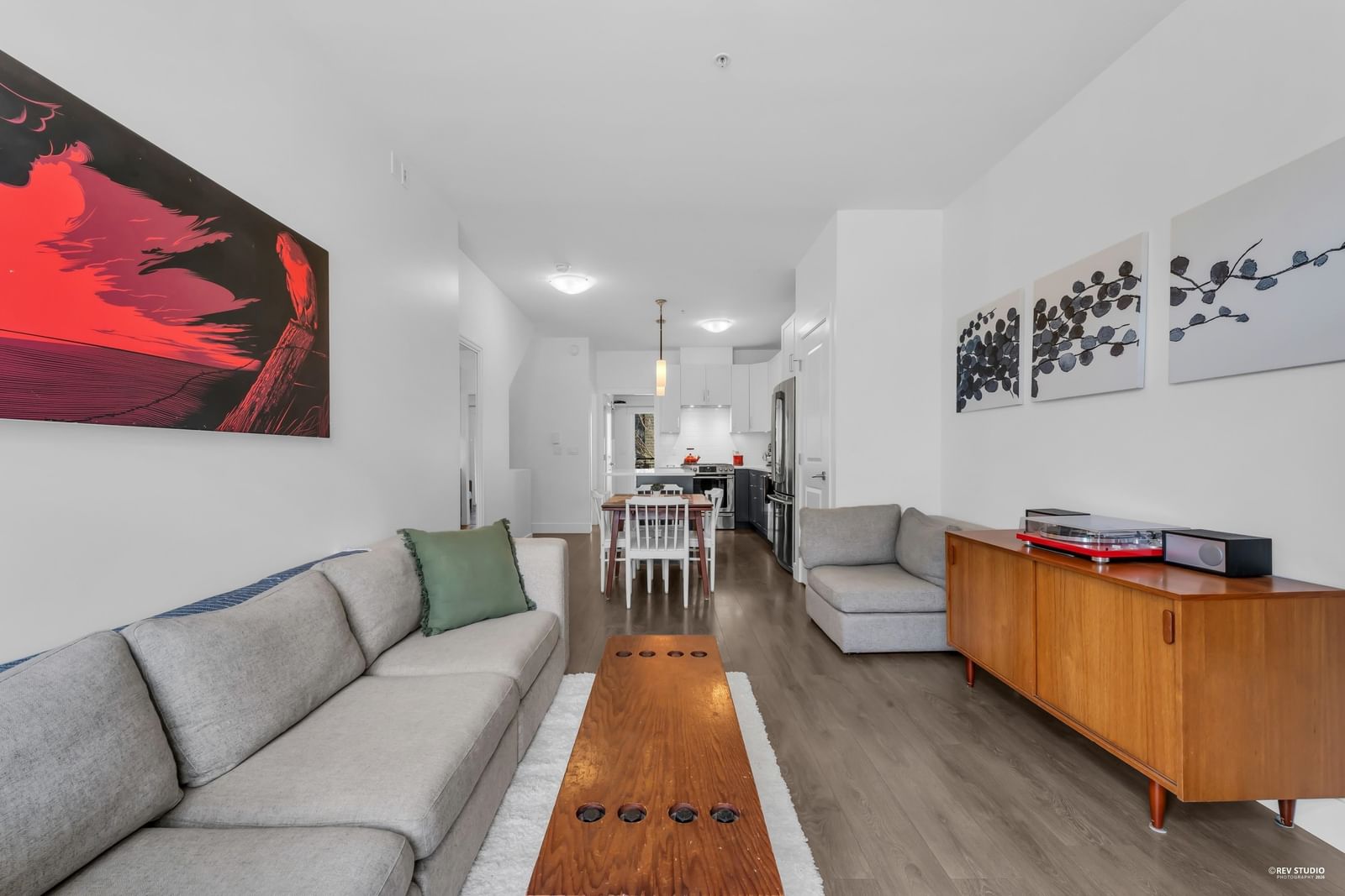 Listing Image 18