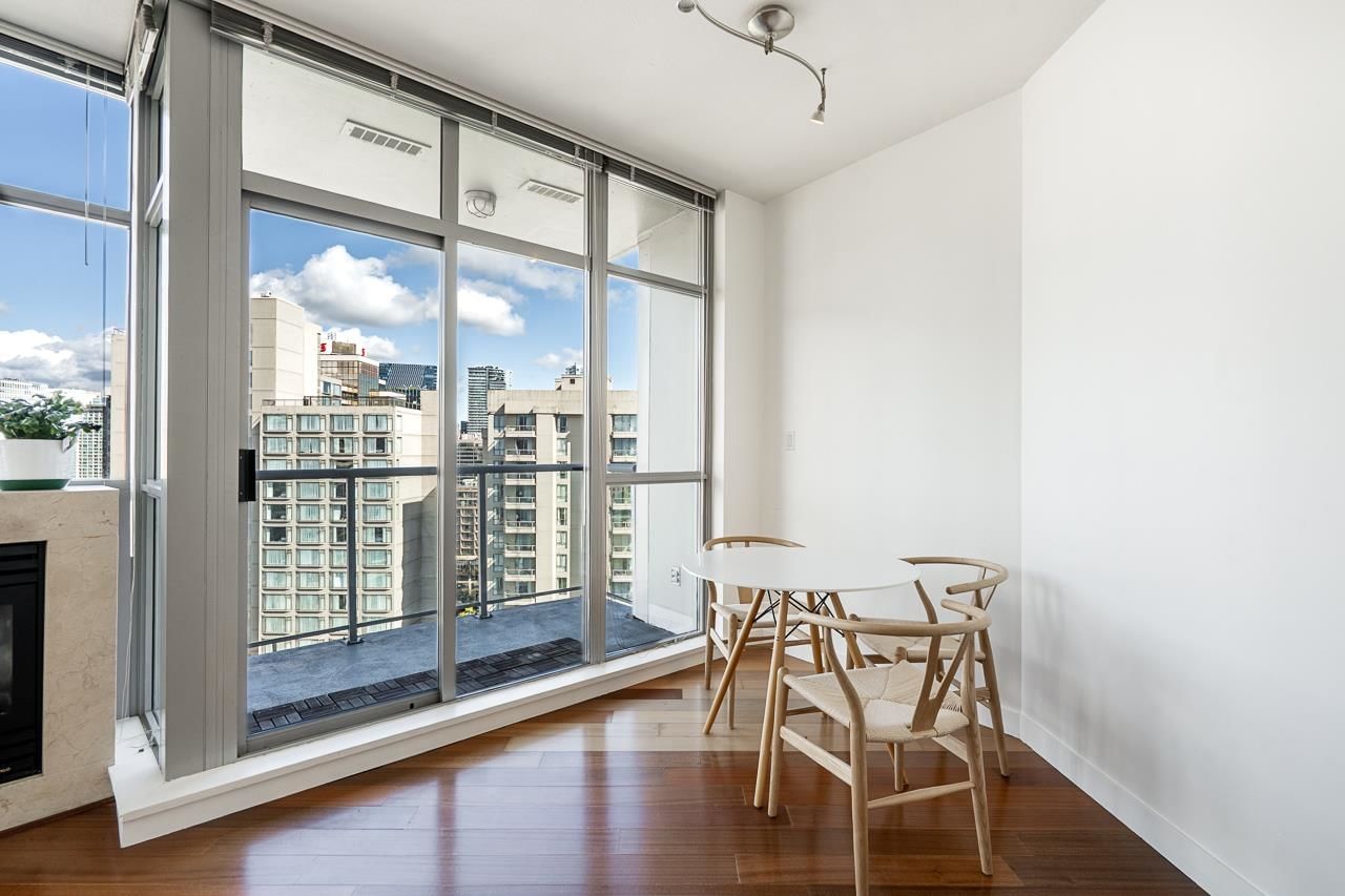 Listing Image 11