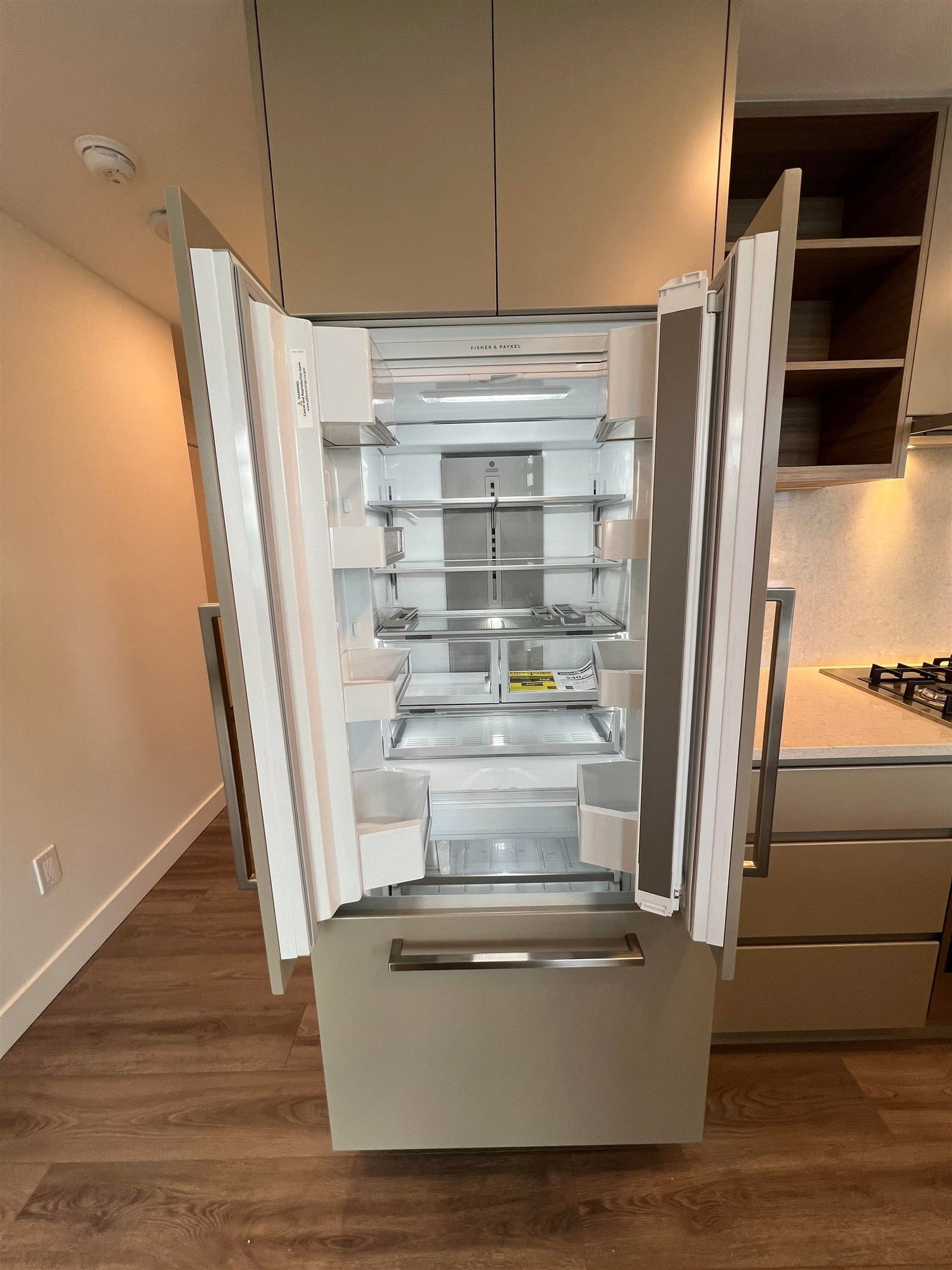 Listing Image 10