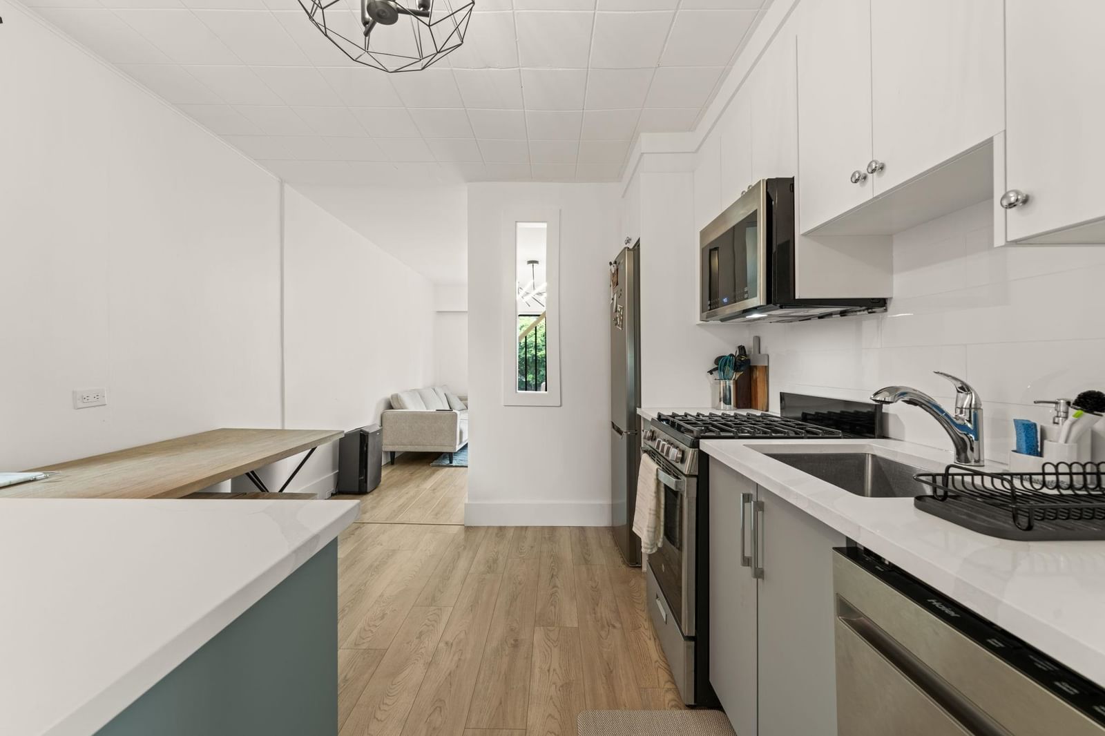 Listing Image 13