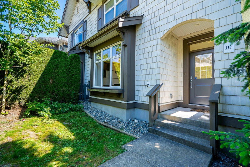 10 - 3400 Devonshire Avenue