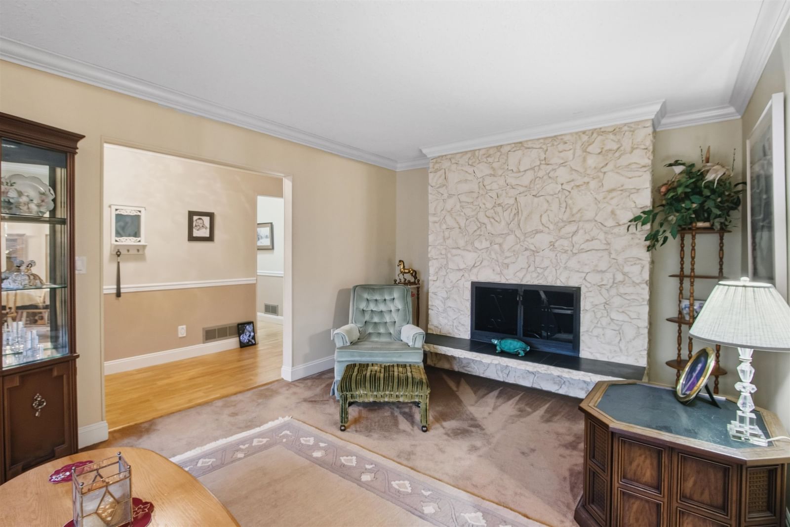 Listing Image 22