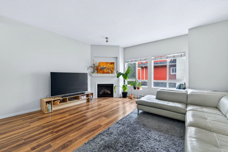 21 - 9308 Keefer Avenue