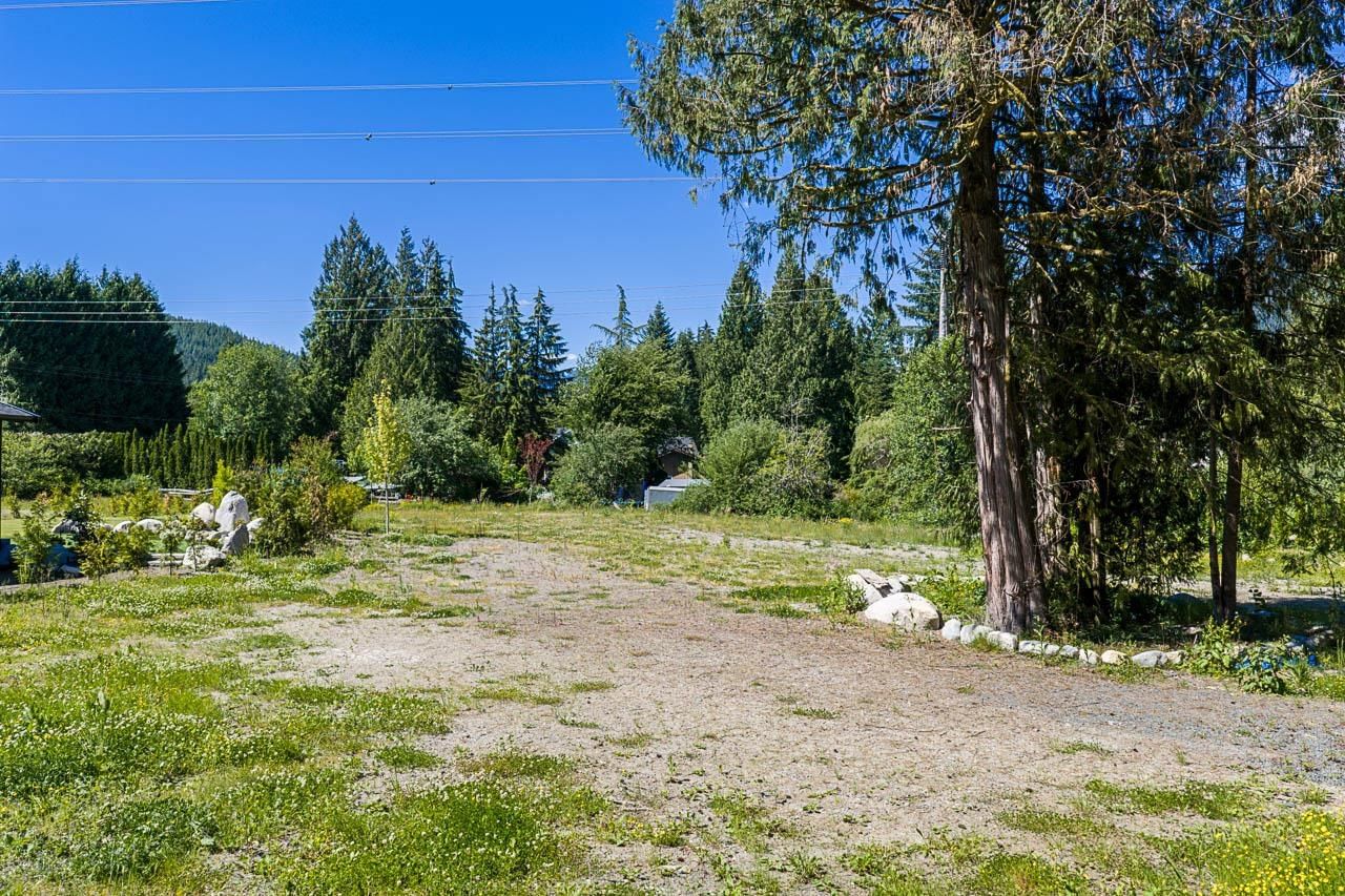 Listing Image 16