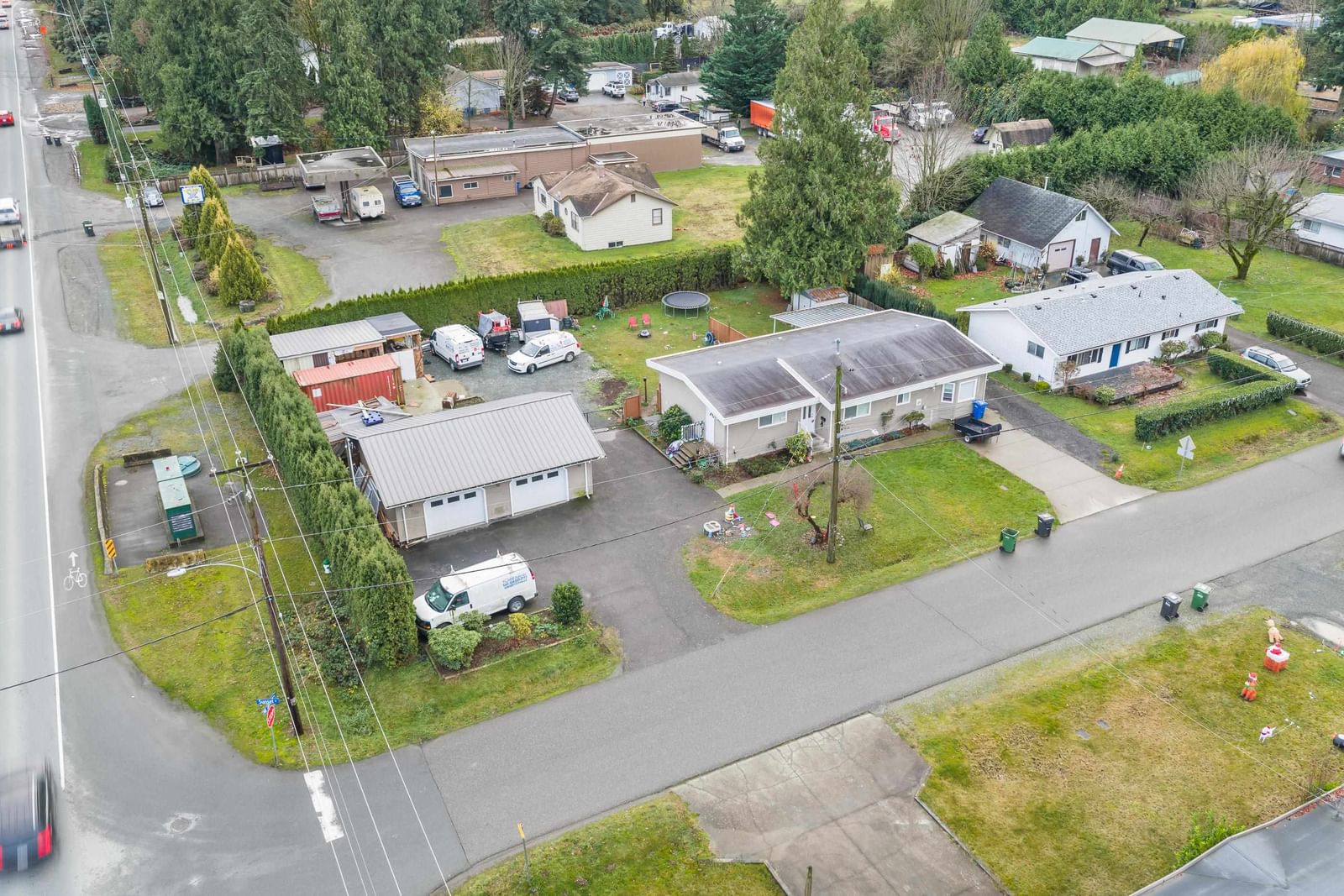 Listing Image 5