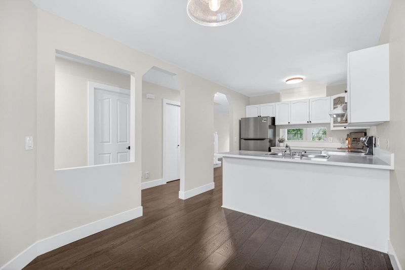 111 - 9045 Walnut Grove Drive