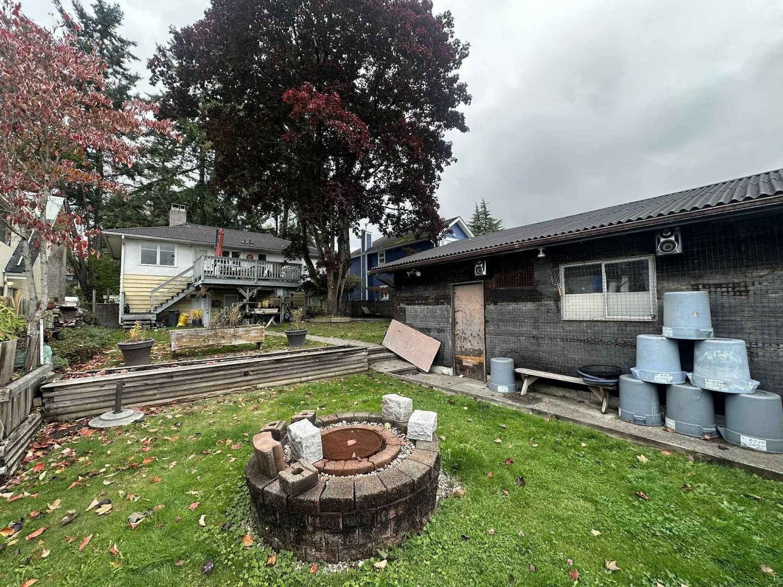 Listing Image 8