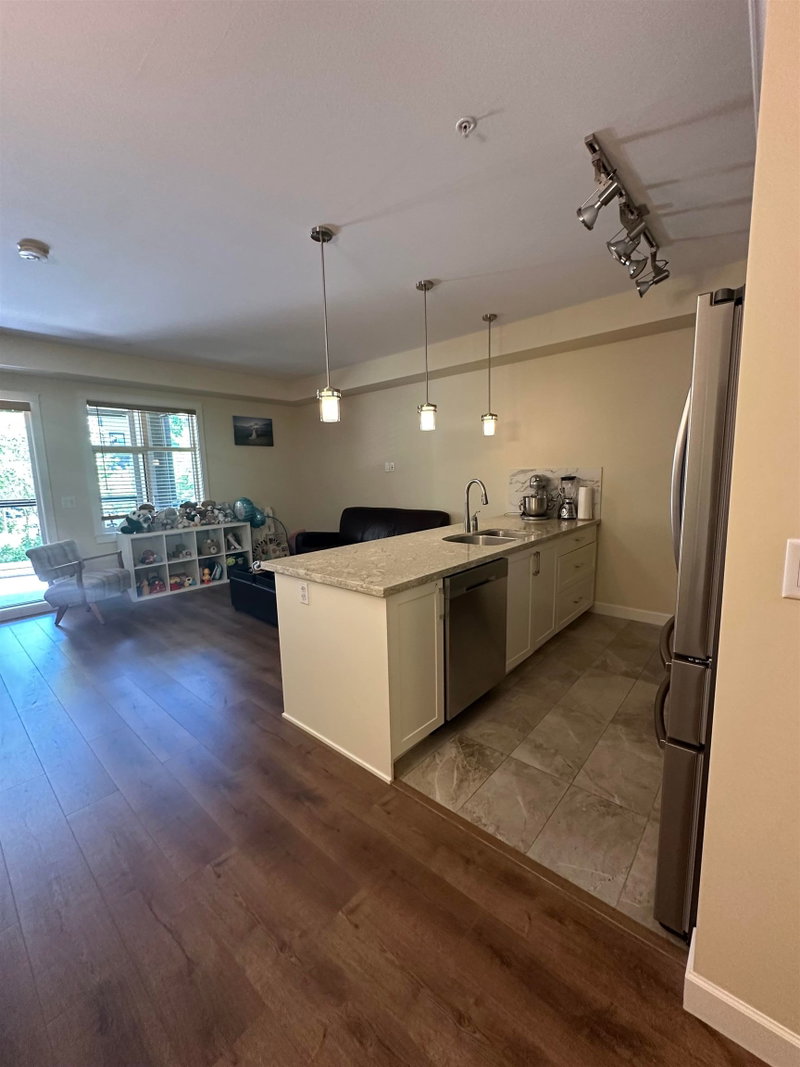 309 - 20376 86 Avenue