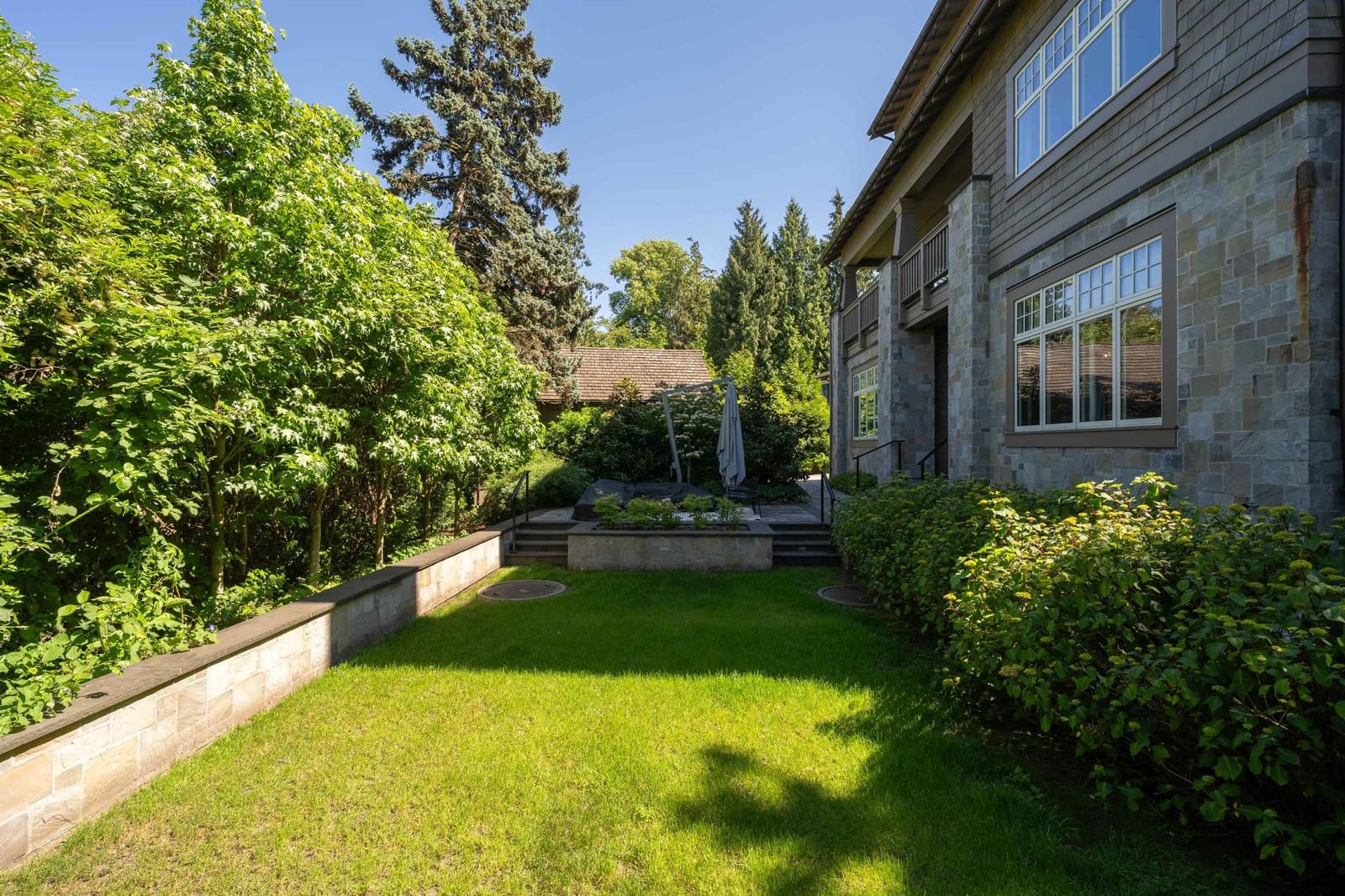 Listing Image 38