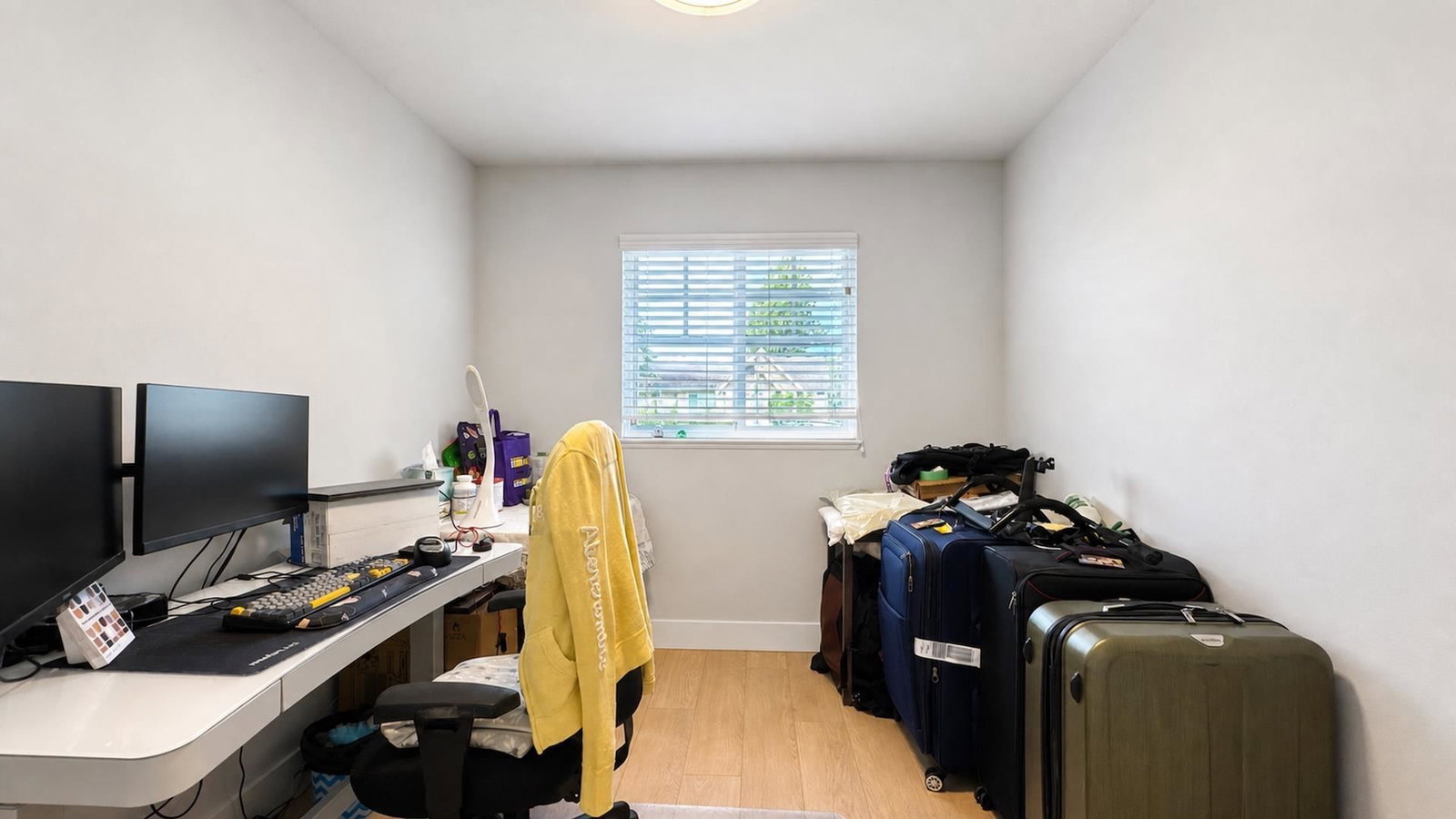 Listing Image 20