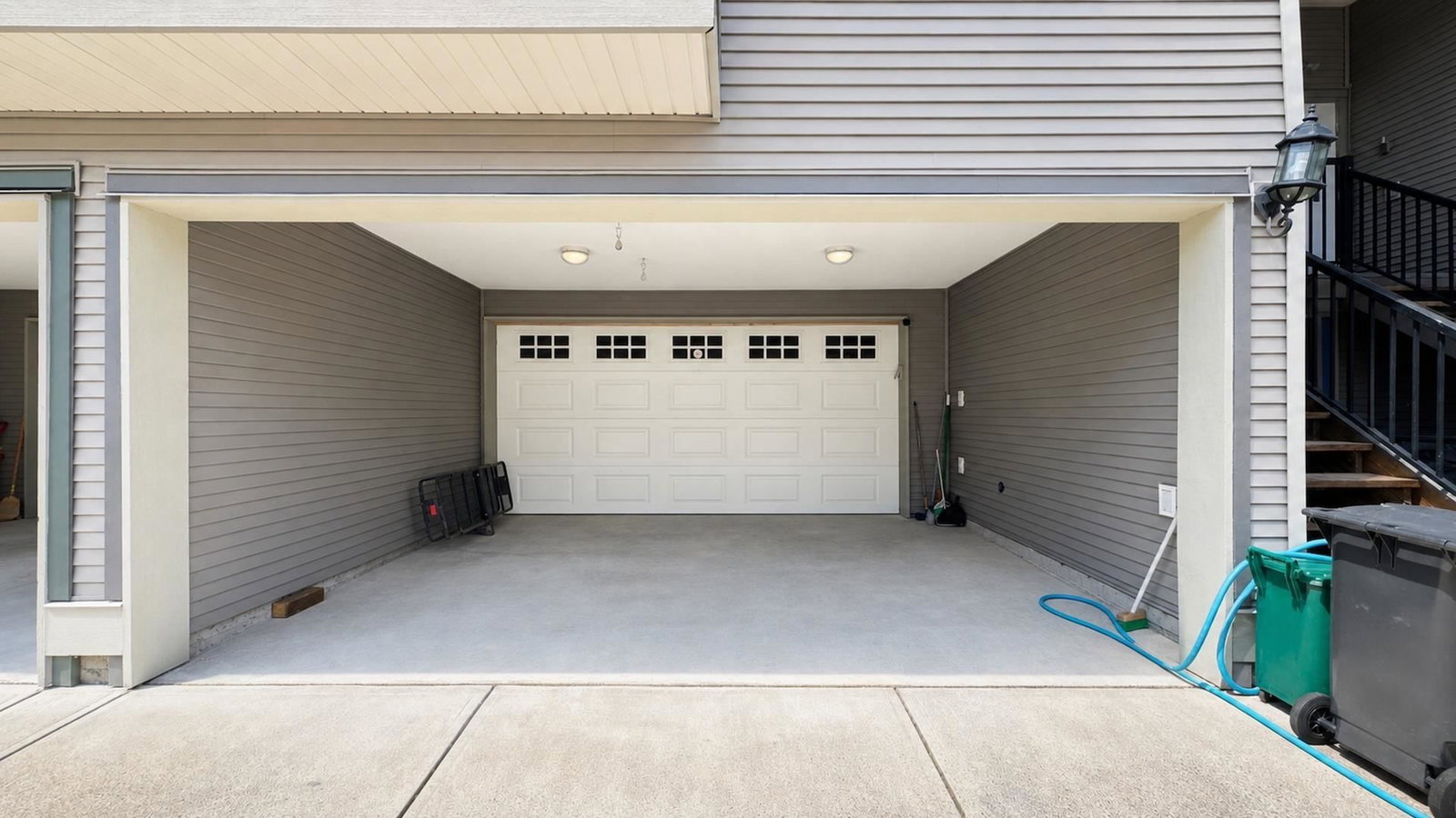 Listing Image 27
