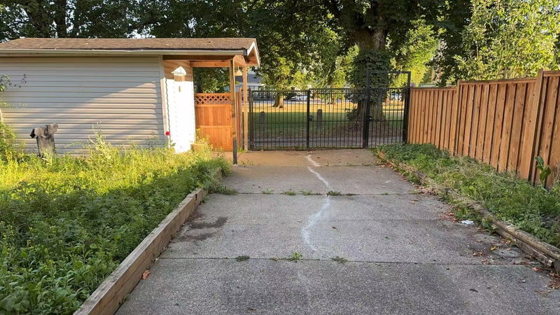 21xx Fraser Avenue