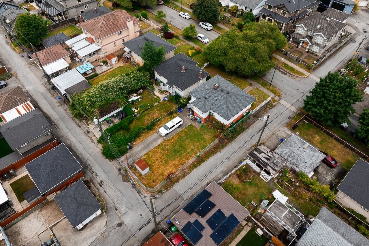 Listing Image 18