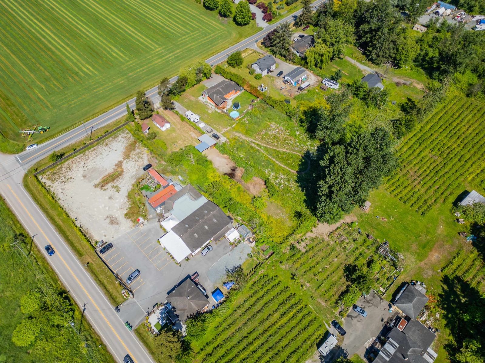 Listing Image 16