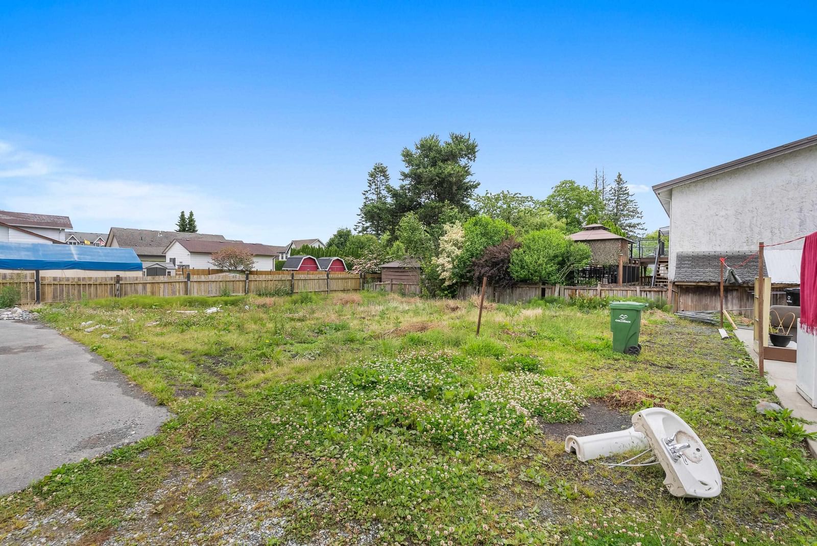 Listing Image 10