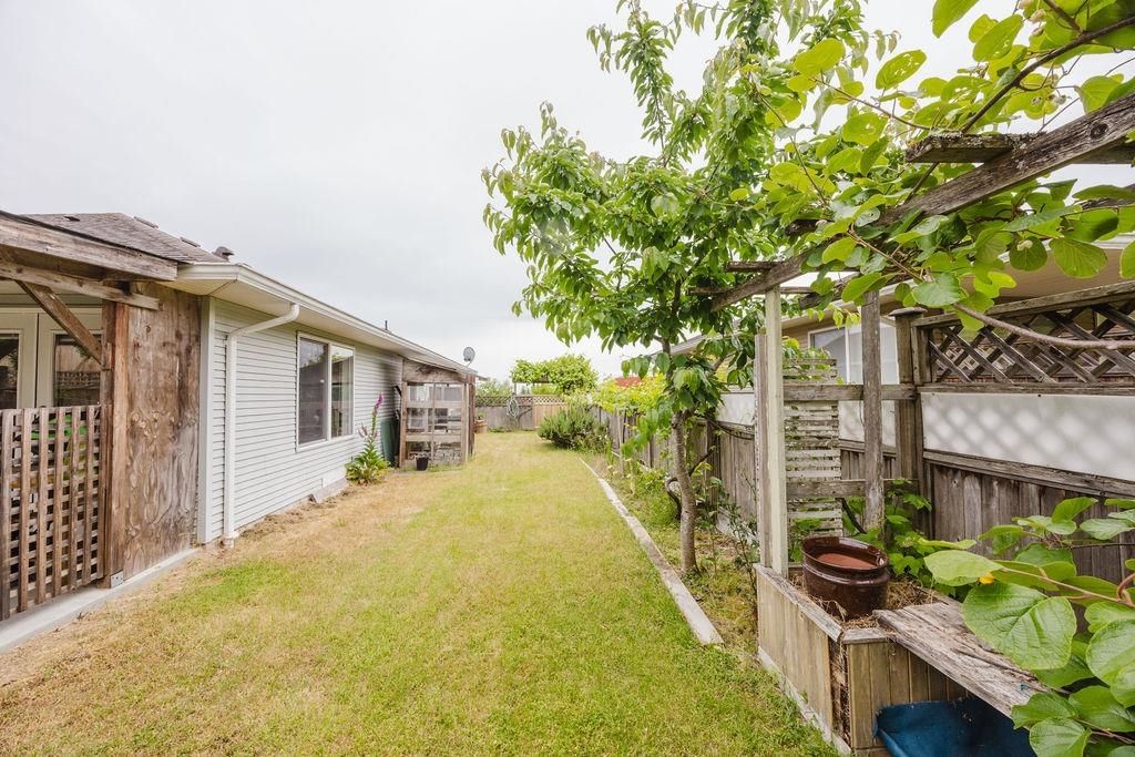 Listing Image 27