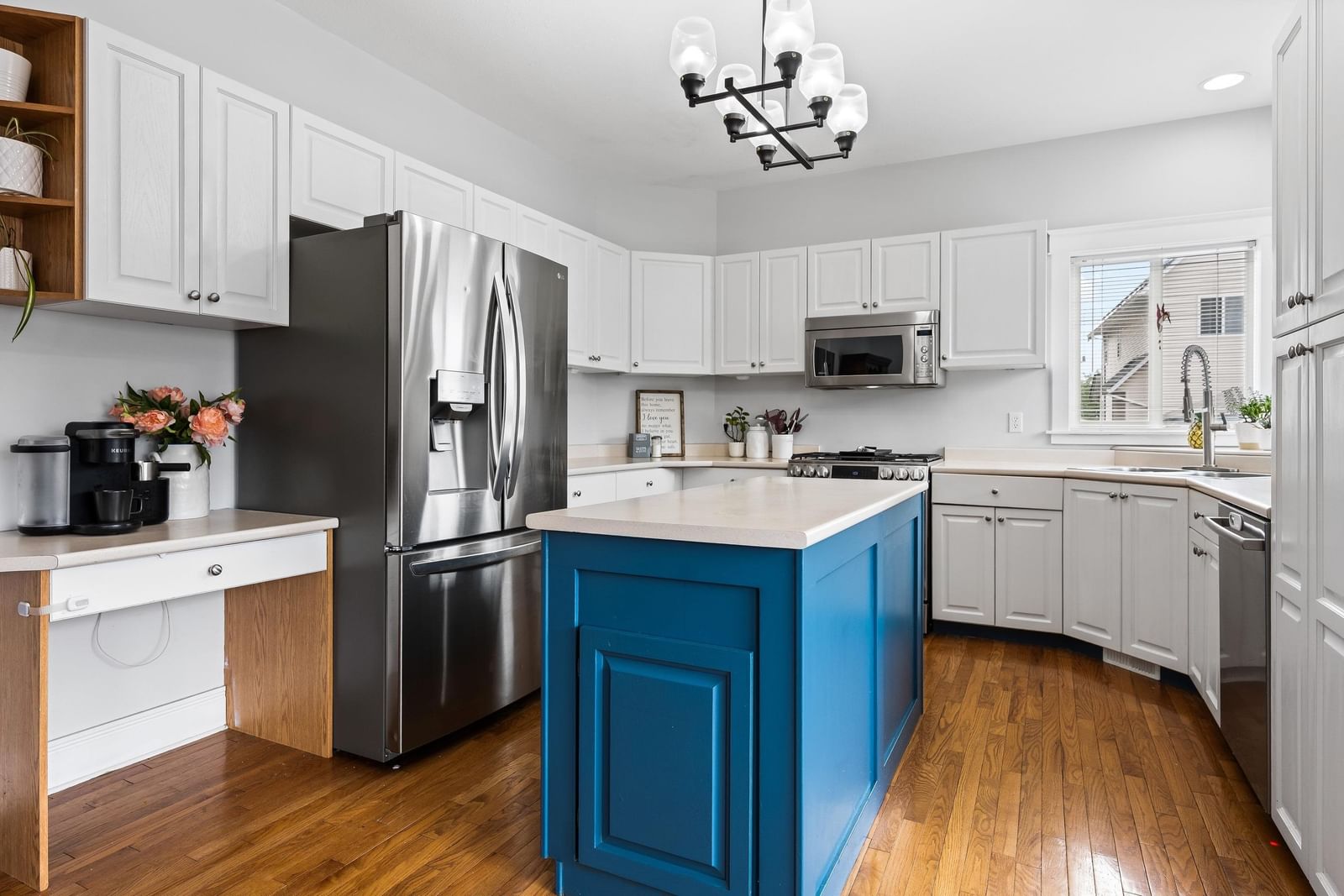 Listing Image 15