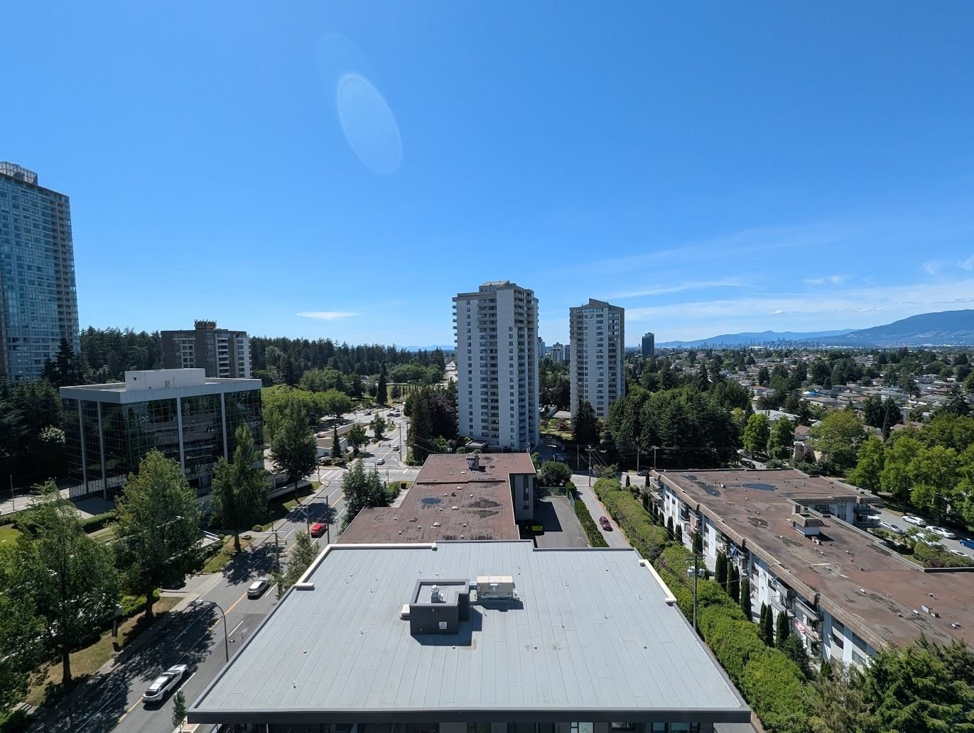Listing Image 10