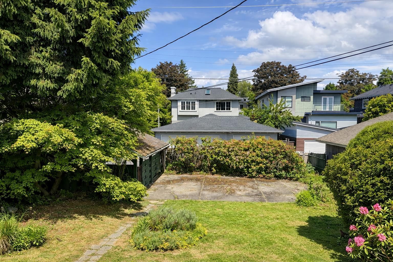 Listing Image 8