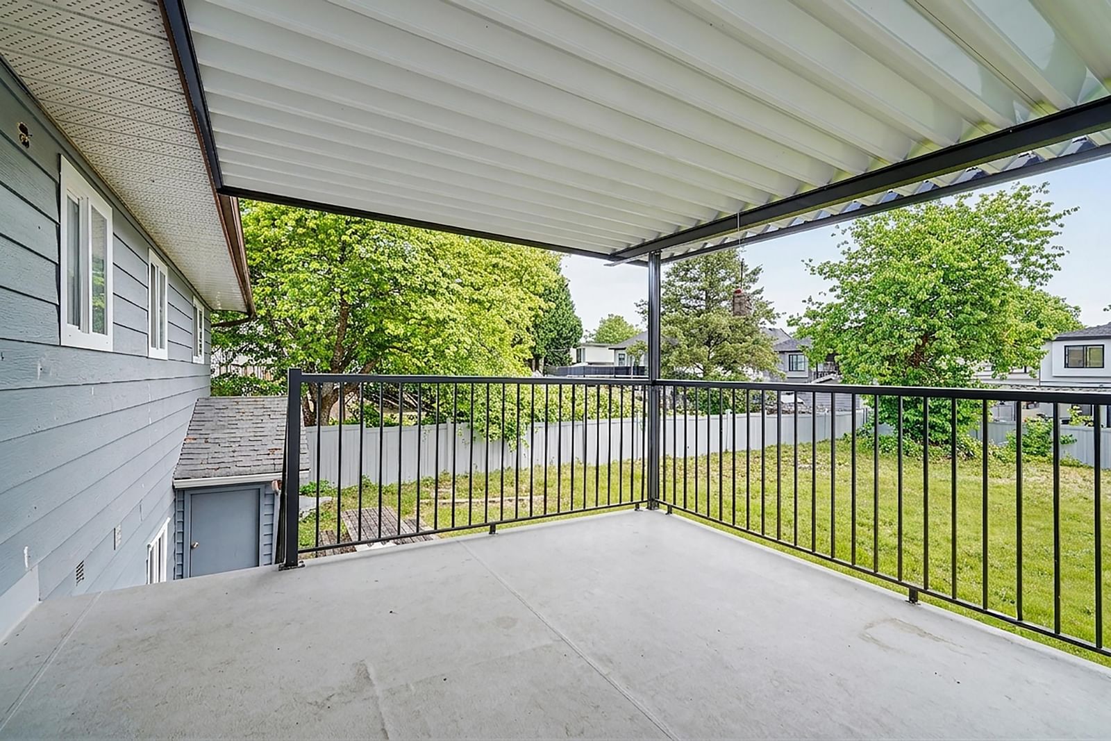 Listing Image 13