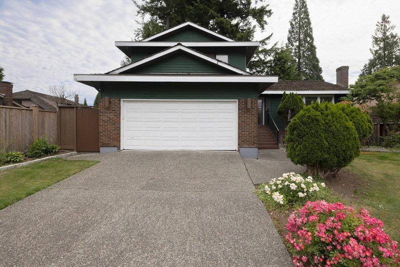 11612 Summit Crescent