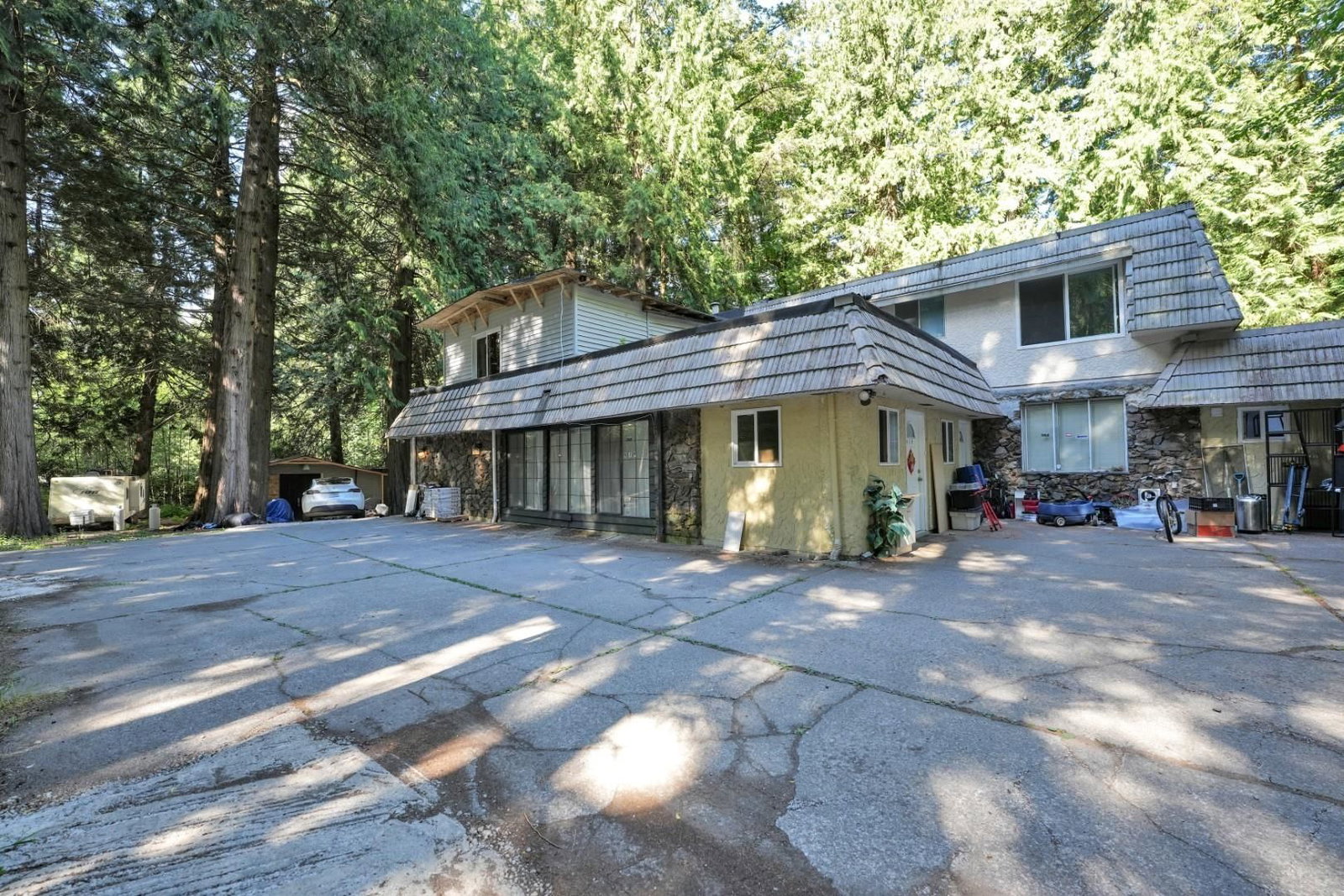 Listing Image 8