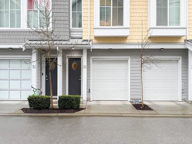 128 - 5550 Admiral Way
