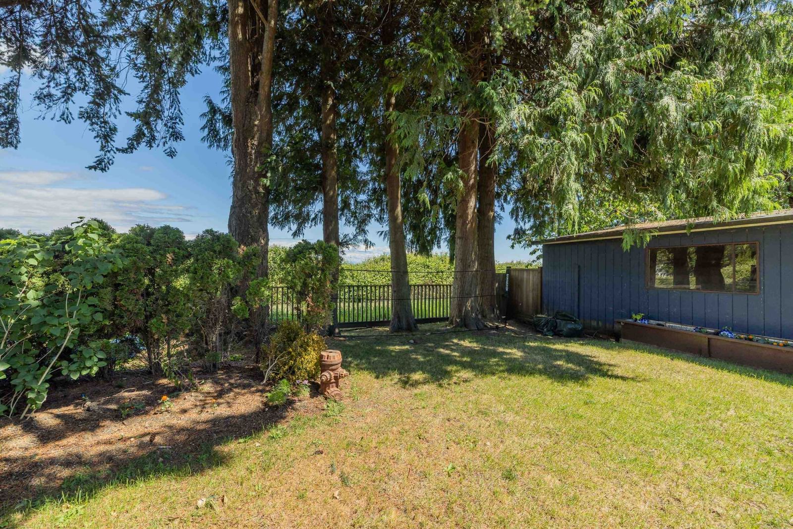 Listing Image 27