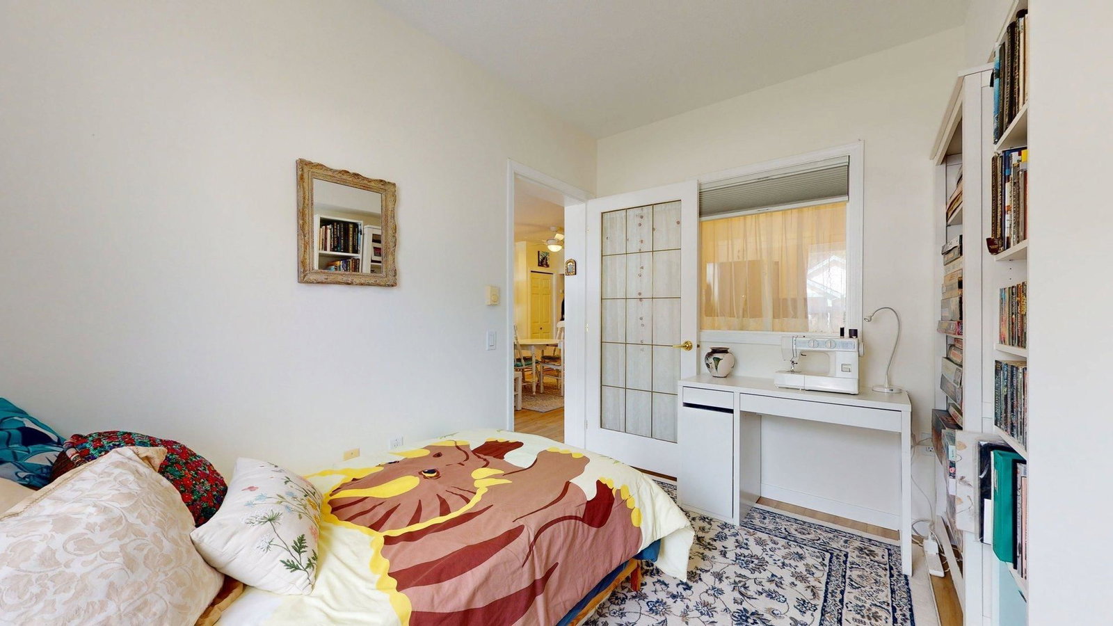 Listing Image 16