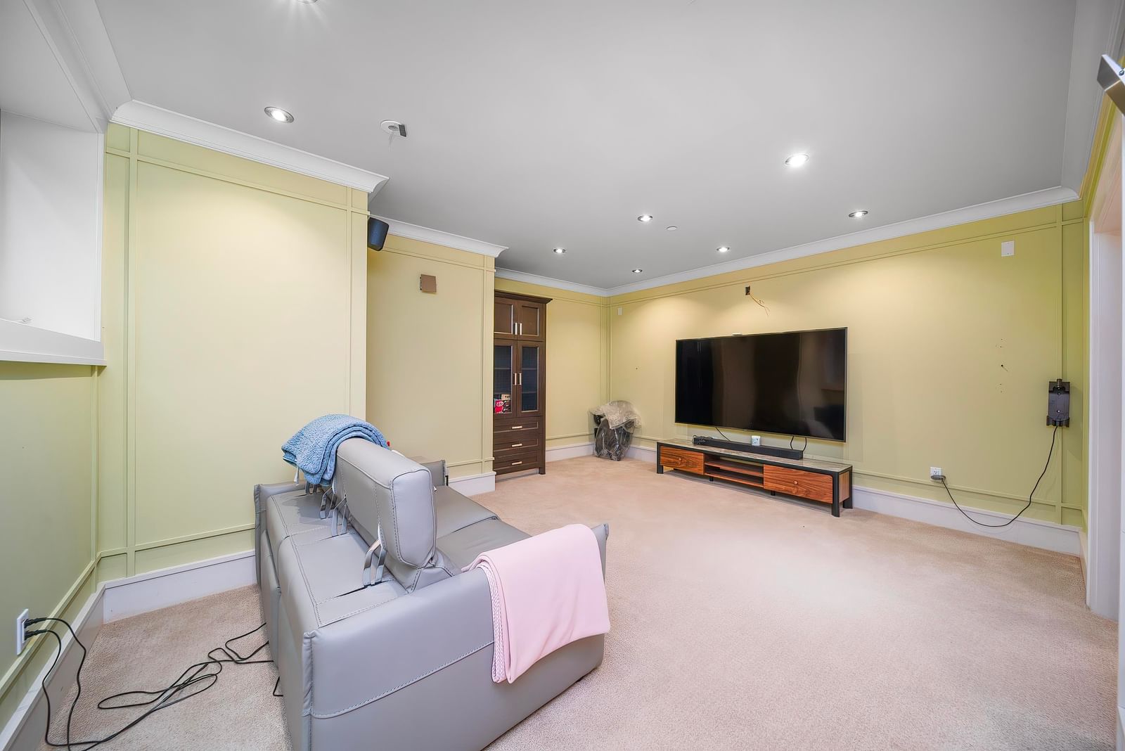 Listing Image 37