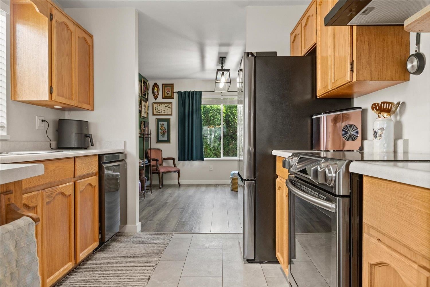 Listing Image 18