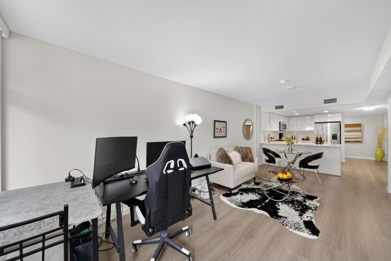 507 - 8699 Hazelbridge Way