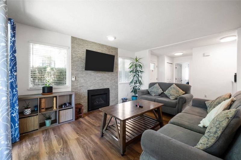 201 - 8972 Fleetwood Way