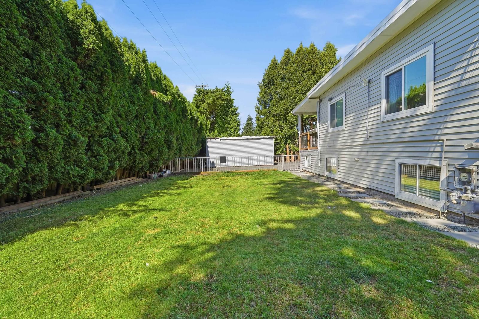 Listing Image 26