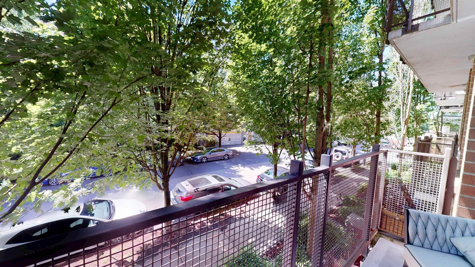 Listing Image 20