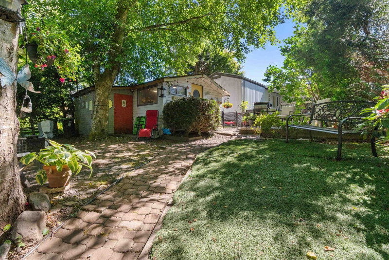 25 - 2315 198 Street