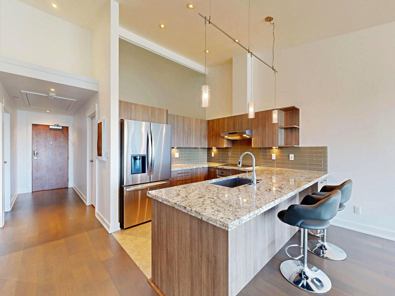 402 - 650 Evergreen Place