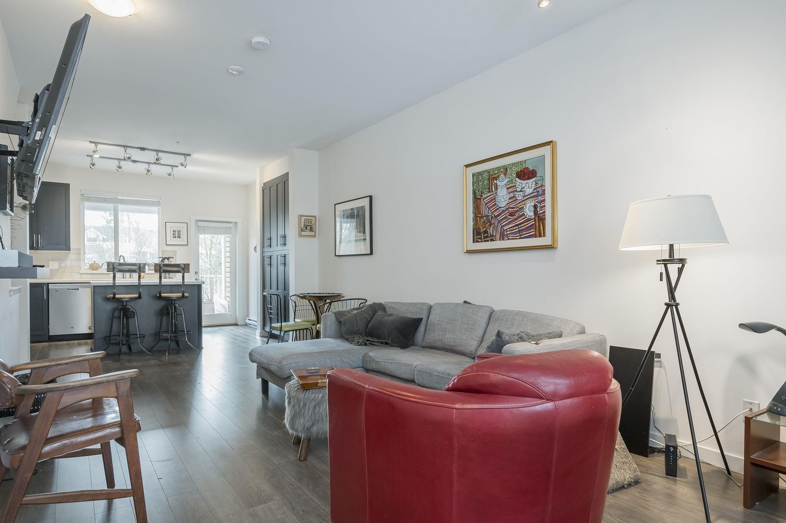 Listing Image 15
