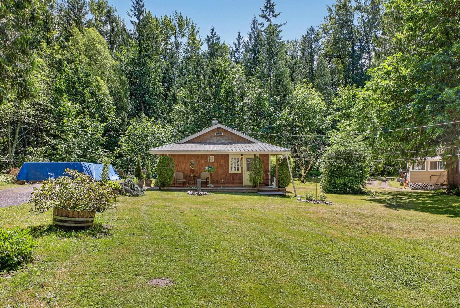 Listing Image 8