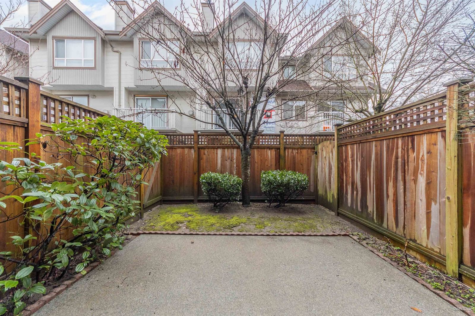 Listing Image 23