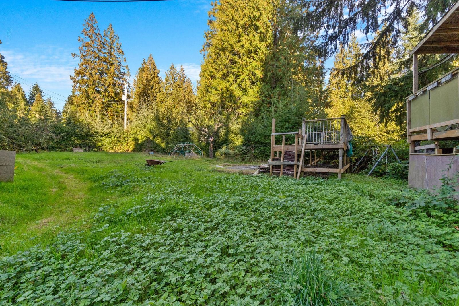 Listing Image 14