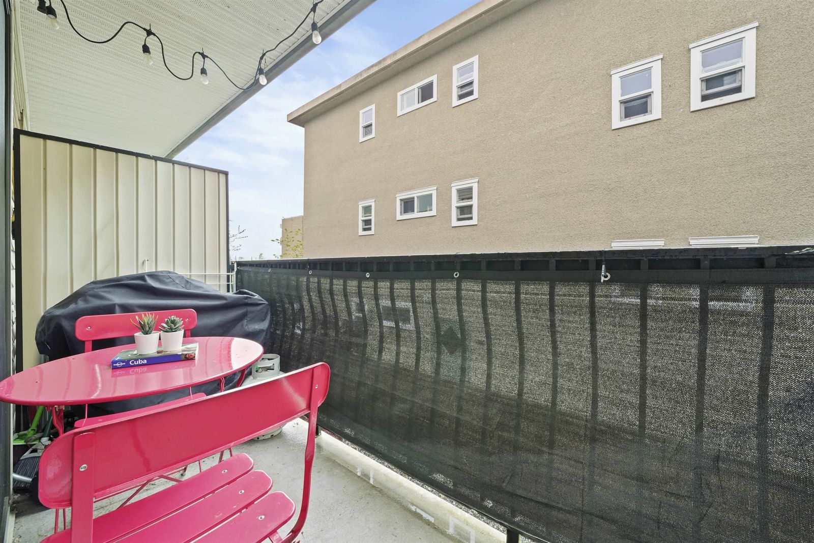 Listing Image 14