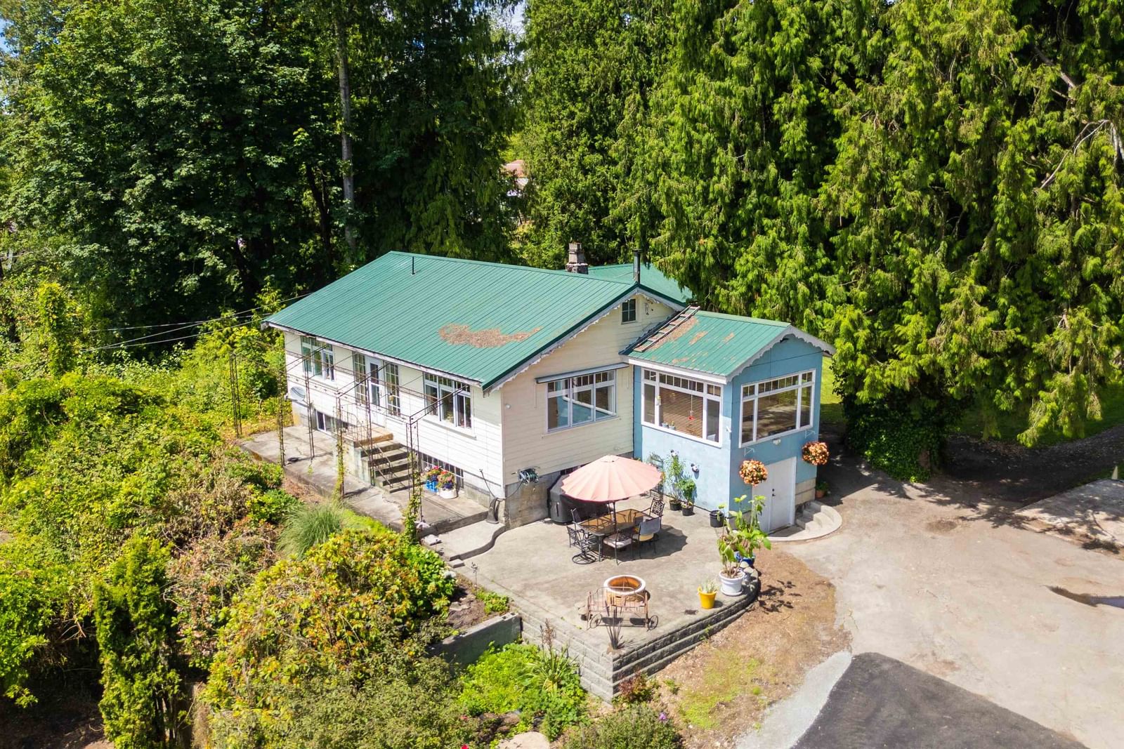 Listing Image 6
