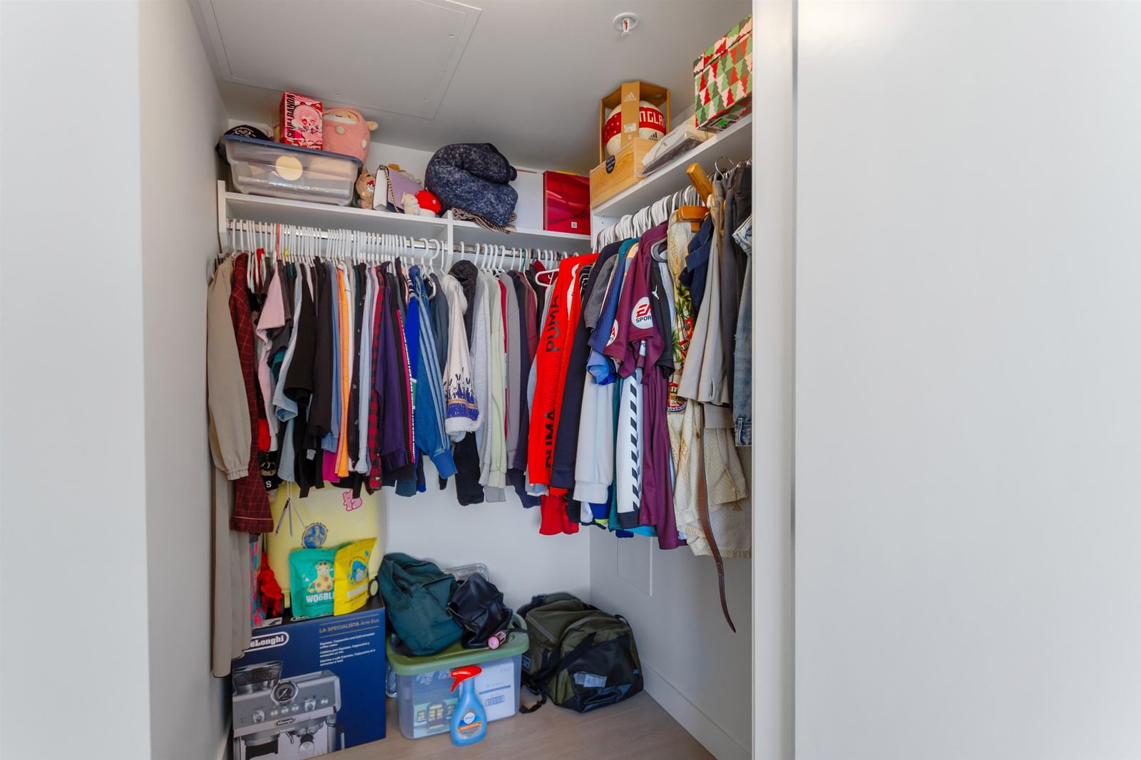 Listing Image 13