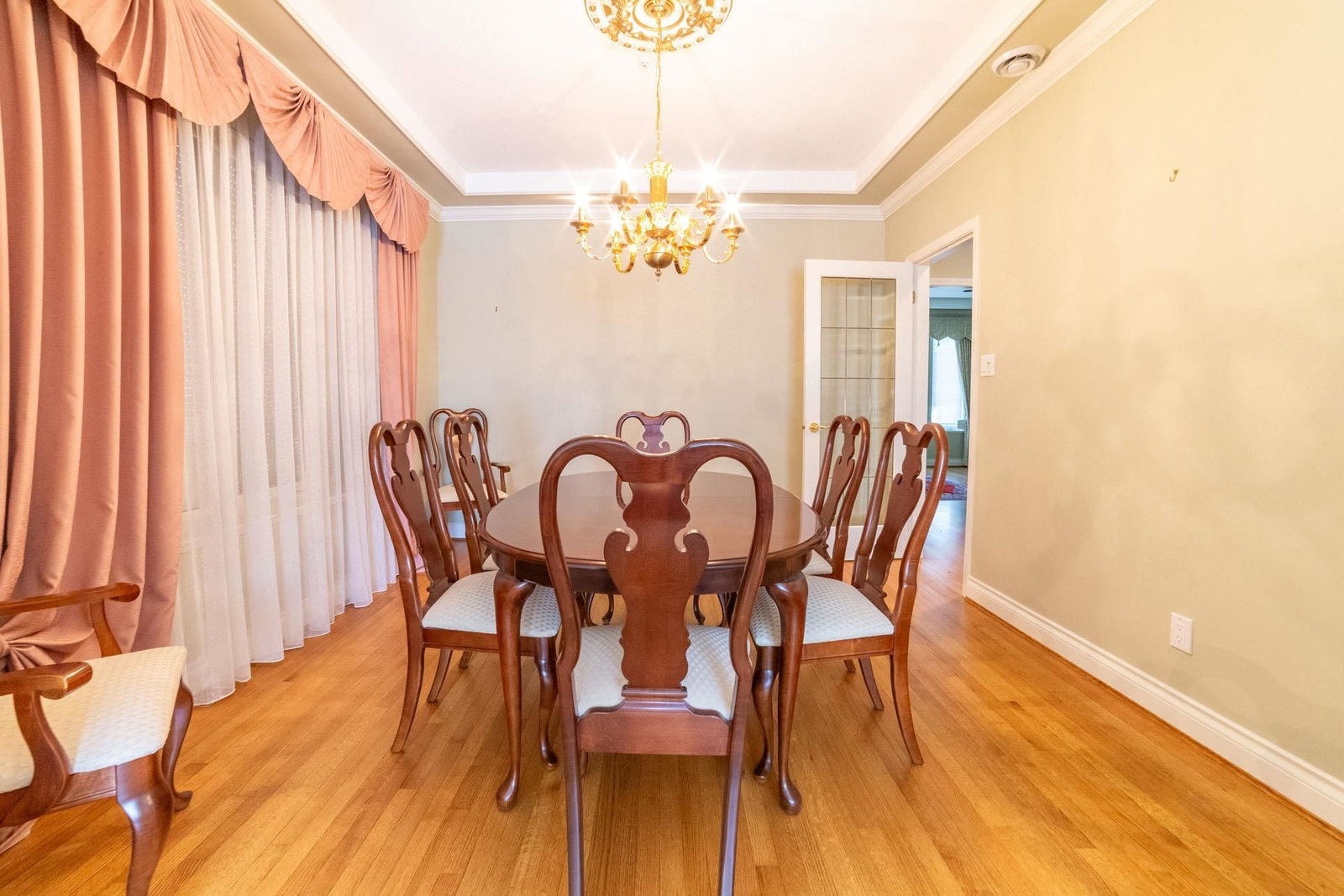 Listing Image 15